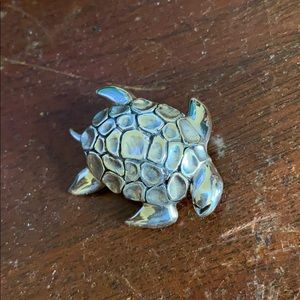 Large chunky tortoise 🐢 pendant